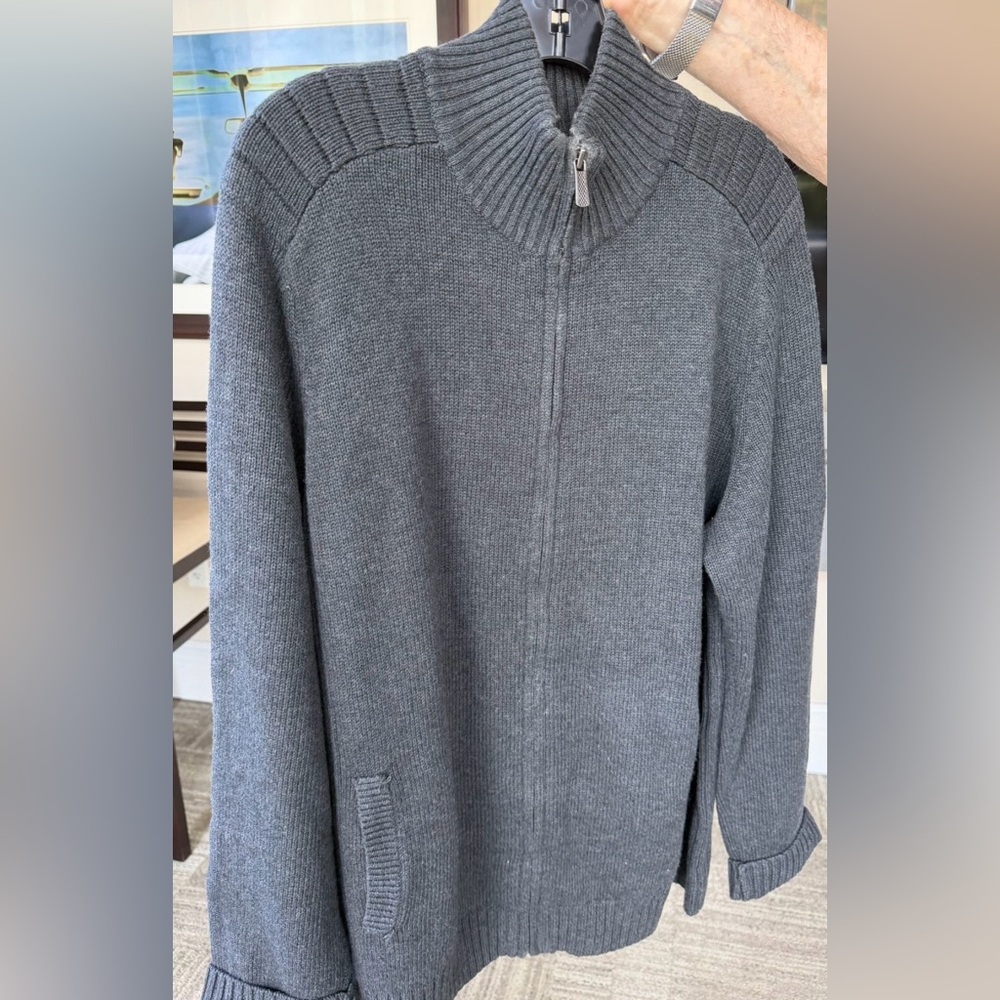 Men's Gray Sweater by Apt 9